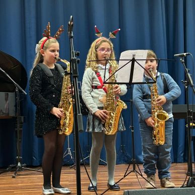 603873736_1182108424030989_6826323667110511173_n